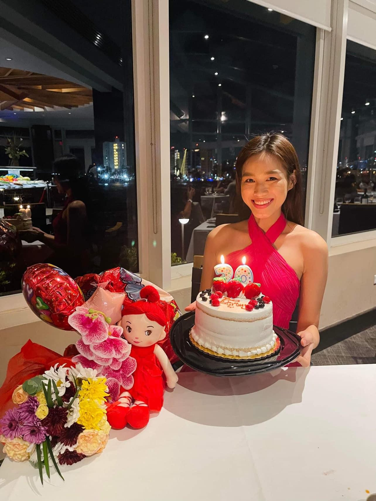 Cô đã phần nào lấy lại tinh thần sau khi có kết quả xét nghiệm âm tính.