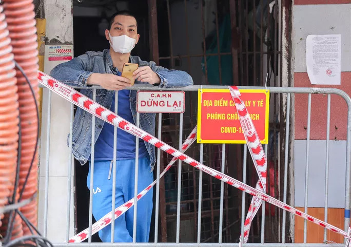 Tại một điểm phong toả nằm trên đường Tôn Đức Thắng (quận Đống Đa).