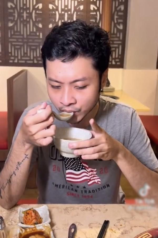 TikToker Cô Gái Có Râu chia sẻ bản thân đã không còn nhận được lời mời hợp tác hay booking nào. Ảnh chụp màn hình. TikToker Cô Gái Có Râu chia sẻ bản thân đã không còn nhận được lời mời hợp tác hay booking nào. Ảnh chụp màn hình.