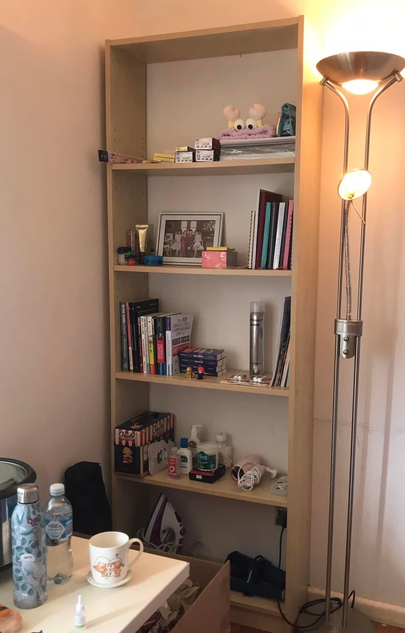 Góc nhỏ xinh xắn do chính tay Thu Hằng &quot;décor&quot;.