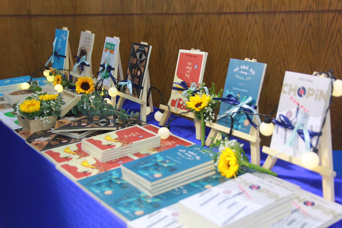 Các tác phẩm được trao giải năm nay đều được giám khảo đánh giá cao về góc nhìn và tư duy của thế hệ trẻ.