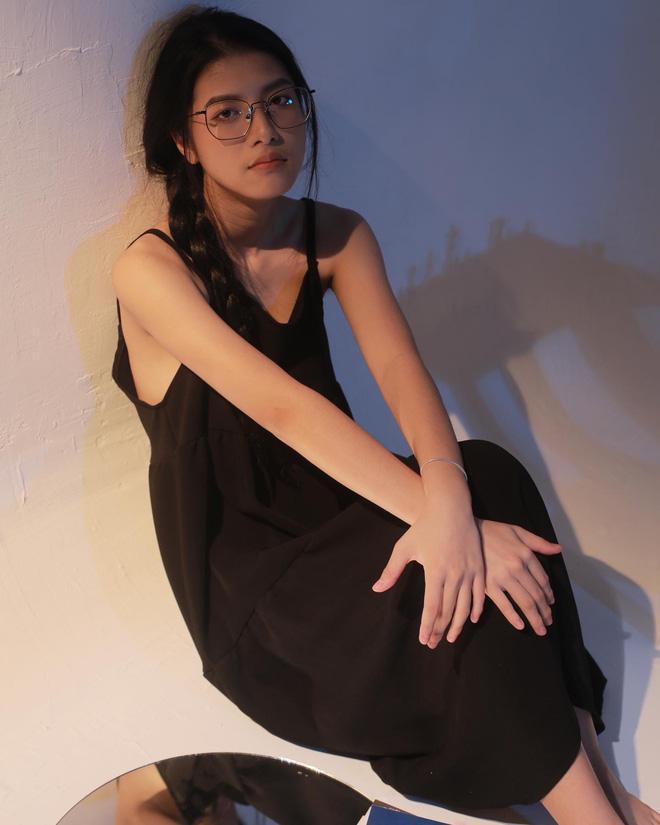 Vẻ ngoài trong trẻo của Diệu đã thu hút nhiều nhãn hàng. Vẻ ngoài trong trẻo của Diệu đã thu hút nhiều nhãn hàng.