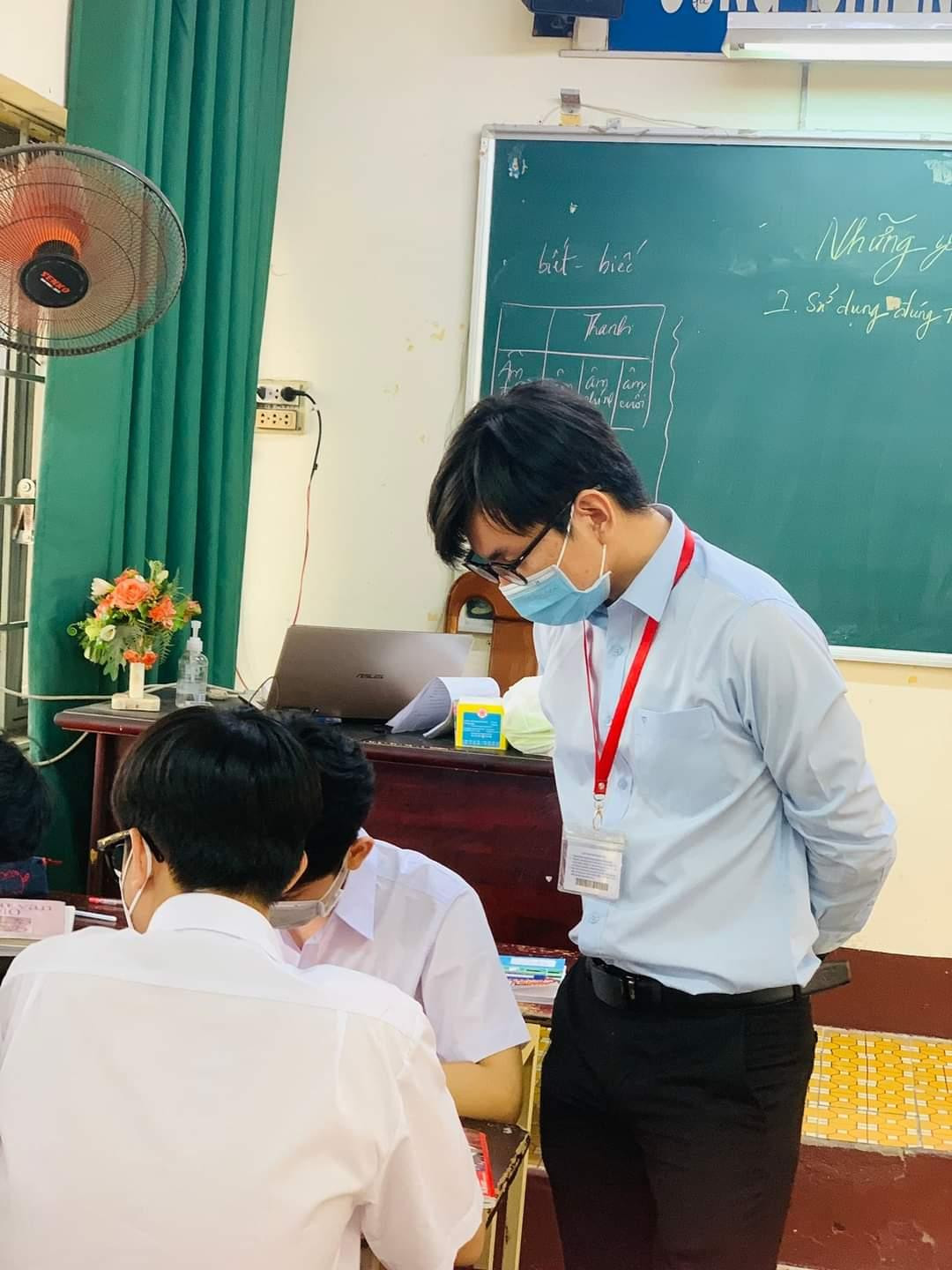 Thầy Đức cho biết, đề thi này sẽ phân loại học sinh khá tốt, các học sinh khá vẫn có thể đạt mức điểm 7 - 8. Ảnh: NVCC. Thầy Đức cho biết, đề thi này sẽ phân loại học sinh khá tốt, các học sinh khá vẫn có thể đạt mức điểm 7 - 8. Ảnh: NVCC.