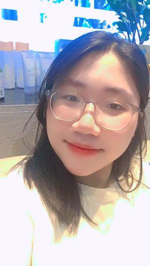 Mỹ Tâm đếm ngược từng ngày trước thời điểm công bố điểm trúng tuyển trường chuyên. Ảnh: NVCC