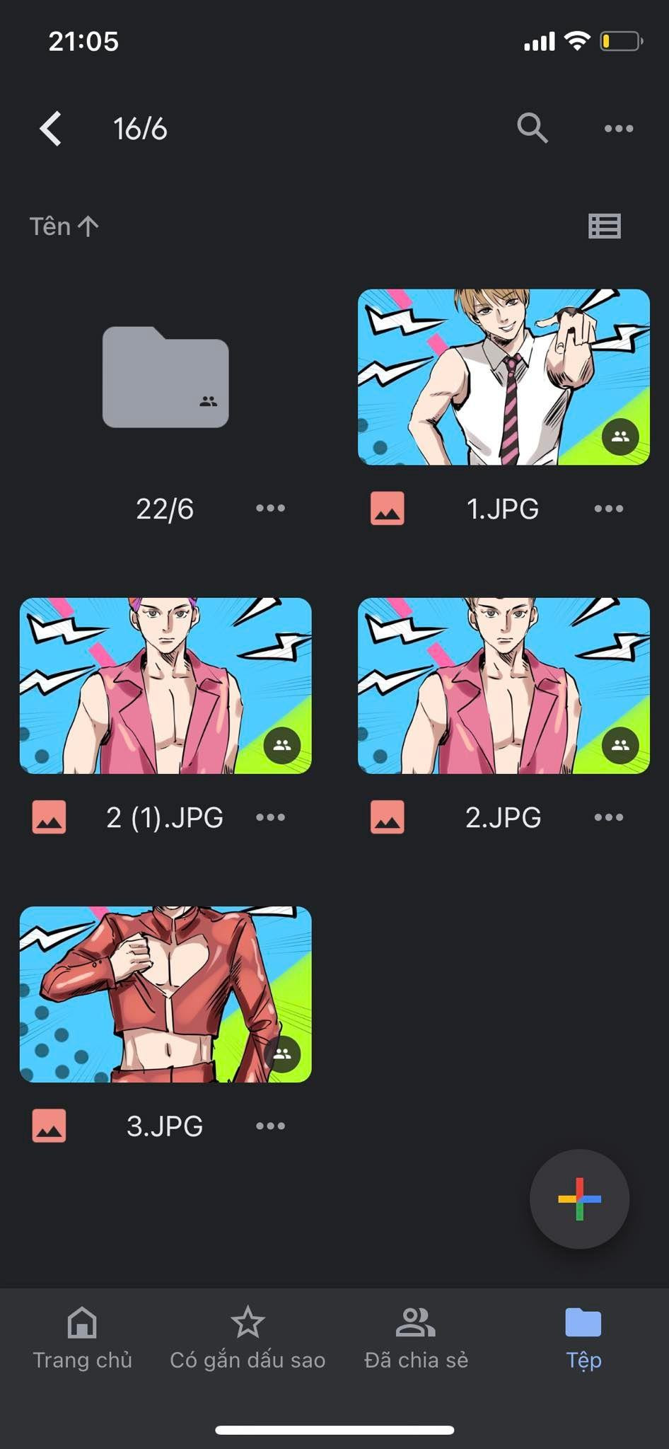 Sau khi MV lên sóng, 3/4 bức vẽ màu của X.M đã xuất hiện trong MV trong khi cô bạn chưa hề được thông tin từ trước.