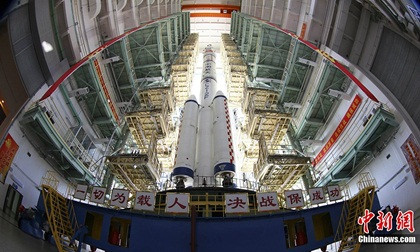 Tàu vũ trụ Thần Châu 9 đã sẵn sàng