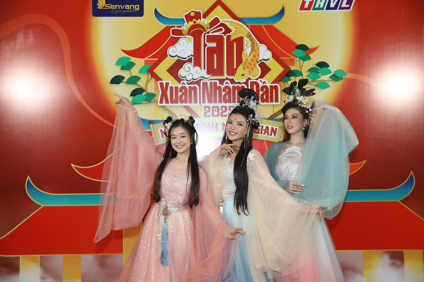 Sự xuất hiện lần đầu tiên của Ngọc Thảo trong chương trình Táo Xuân đã nhận được rất nhiều lời khen ngợi từ khán giả.