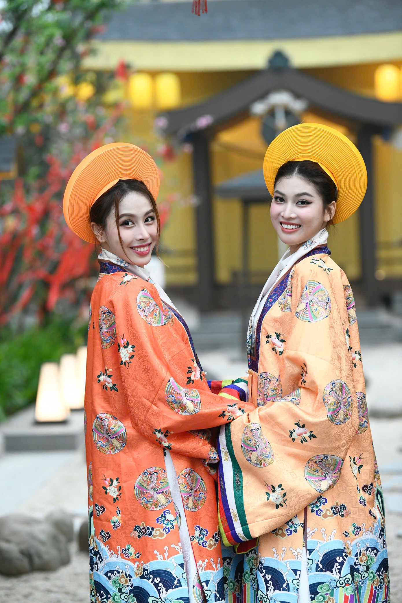 Người đẹp Giáng My chia sẻ cô vui khi được hội ngộ nhiều người đẹp của cuộc thi Hoa hậu Việt Nam. “Chúng tôi đã có những trải nghiệm vô cùng tuyệt vời tại Lynn Times Thanh Thủy”, người đẹp Giáng My nói.