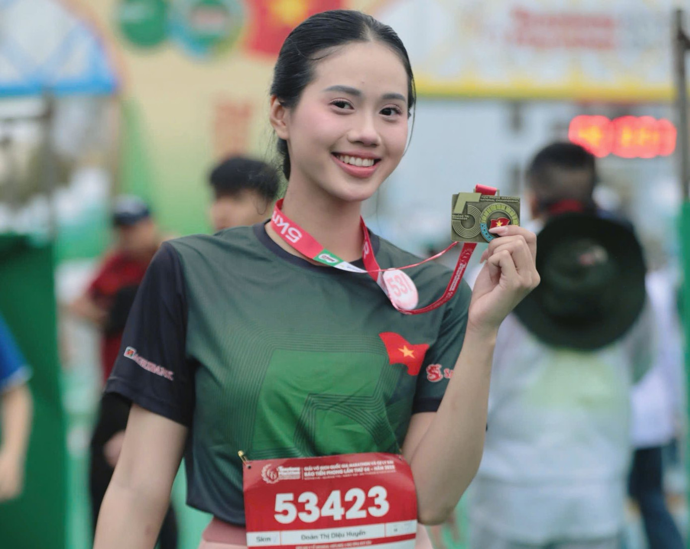 Võ Thị Thanh Bình và Đoàn Thị Diệu Huyền là hai thí sinh Hoa hậu Việt Nam 2024 quê gốc ở Quảng Trị.