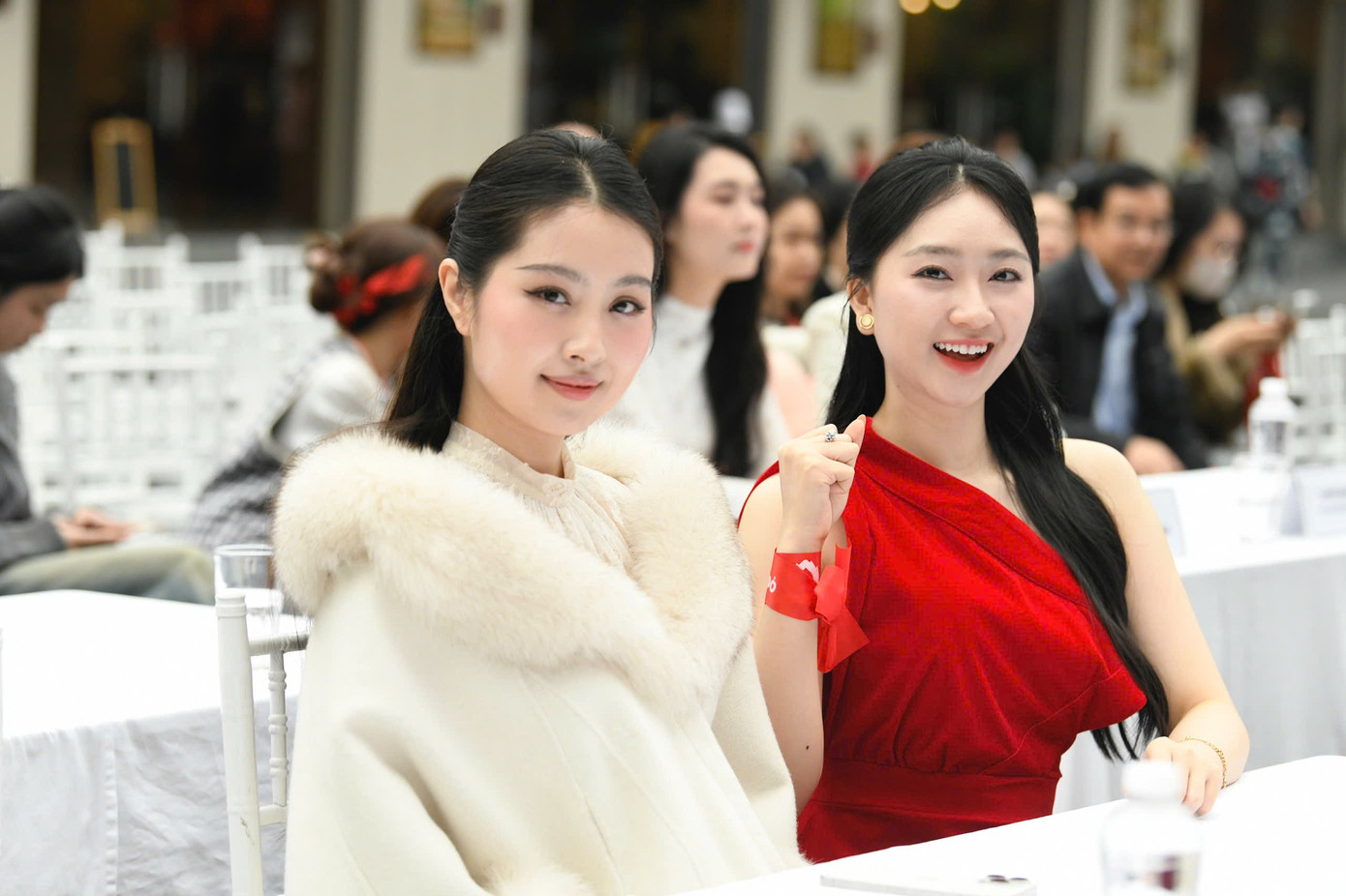 Trước đó, sự kiện "Giọt hồng cội Việt" lần thứ I - năm 2024 đã thu về 455 đơn vị máu. Trước đó, sự kiện "Giọt hồng cội Việt" lần thứ I - năm 2024 đã thu về 455 đơn vị máu.