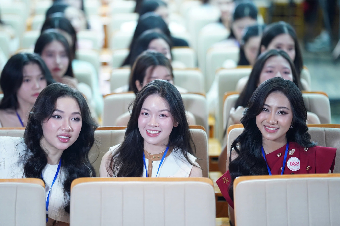 Nhiều thí sinh tham dự vòng Sơ khảo phía Nam Hoa hậu Việt Nam 2024 sáng 9/3.