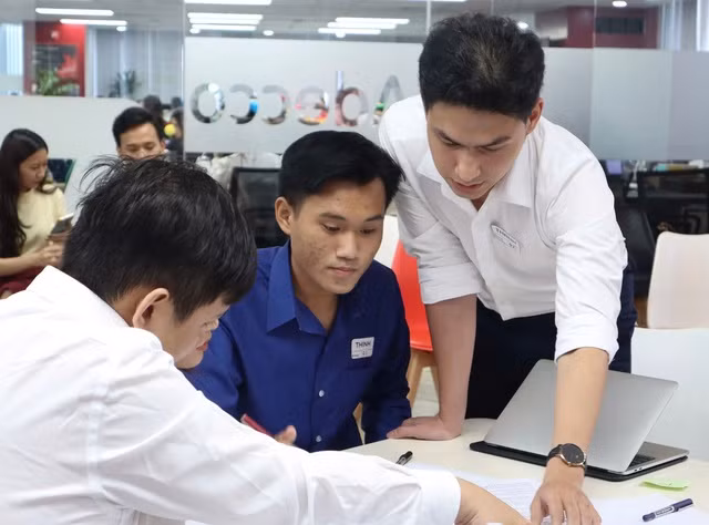 Trí tuệ nhân tạo (AI) đang tác động đáng kể đến chiến lược vận hành và tuyển dụng của doanh nghiệp. Ảnh minh họa.