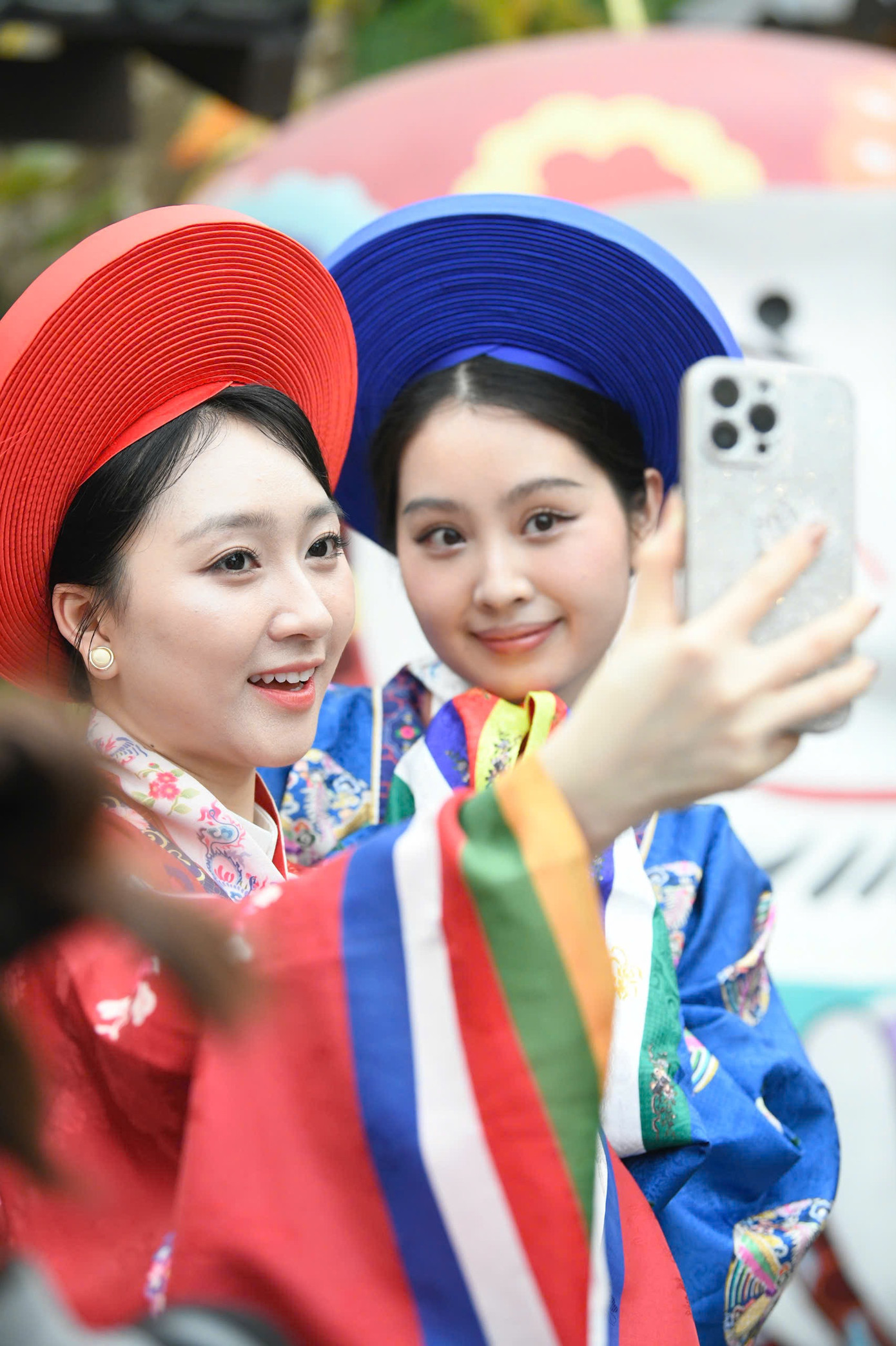 Người đẹp Kim Trà My nói cô bất ngờ khi được trải nghiệm văn hoá Nhật Bản ở Tổ hợp nghỉ dưỡng khoáng nóng 5 sao Lynn Times Thanh Thủy. Khi tham quan bảo tàng Nhật Bản, cô biết thêm nhiều điều hay, tìm hiểu sâu và kỹ về đất nước mặt trời mọc.