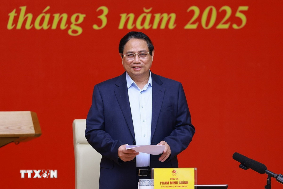 Thủ tướng Phạm Minh Chính, Trưởng Tiểu ban Kinh tế-Xã hội Đại hội XIV của Đảng báo cáo dự thảo nội dung văn kiện trình Đại hội XIV. (Ảnh: Dương Giang/TTXVN) Thủ tướng Phạm Minh Chính, Trưởng Tiểu ban Kinh tế-Xã hội Đại hội XIV của Đảng báo cáo dự thảo nội dung văn kiện trình Đại hội XIV. (Ảnh: Dương Giang/TTXVN)