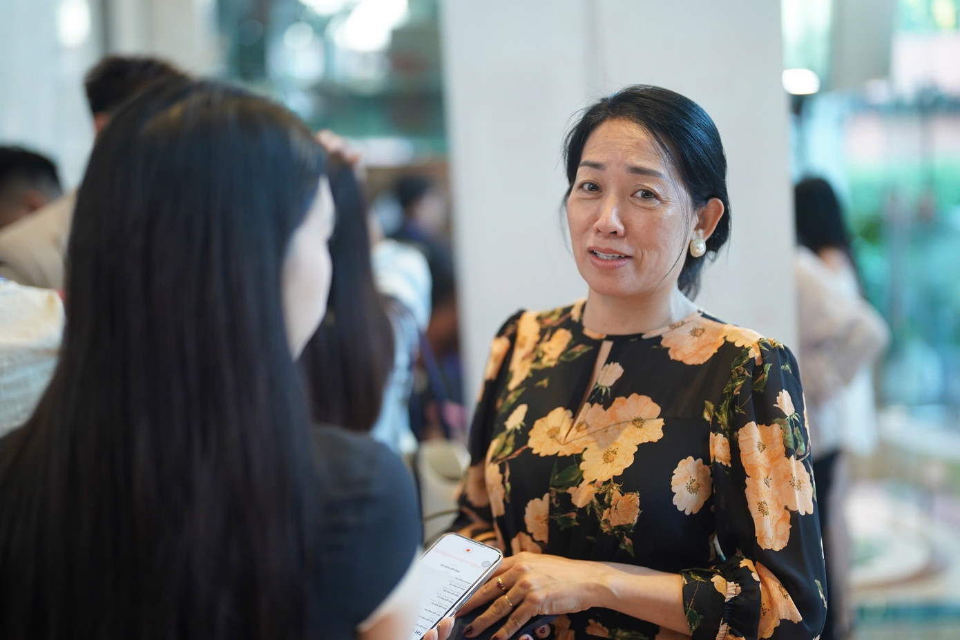 Chị Đào Phạm Mỹ Nga - mẹ thí sinh Vũ Hoàng Ái My. Ảnh: Phạm Nguyễn.