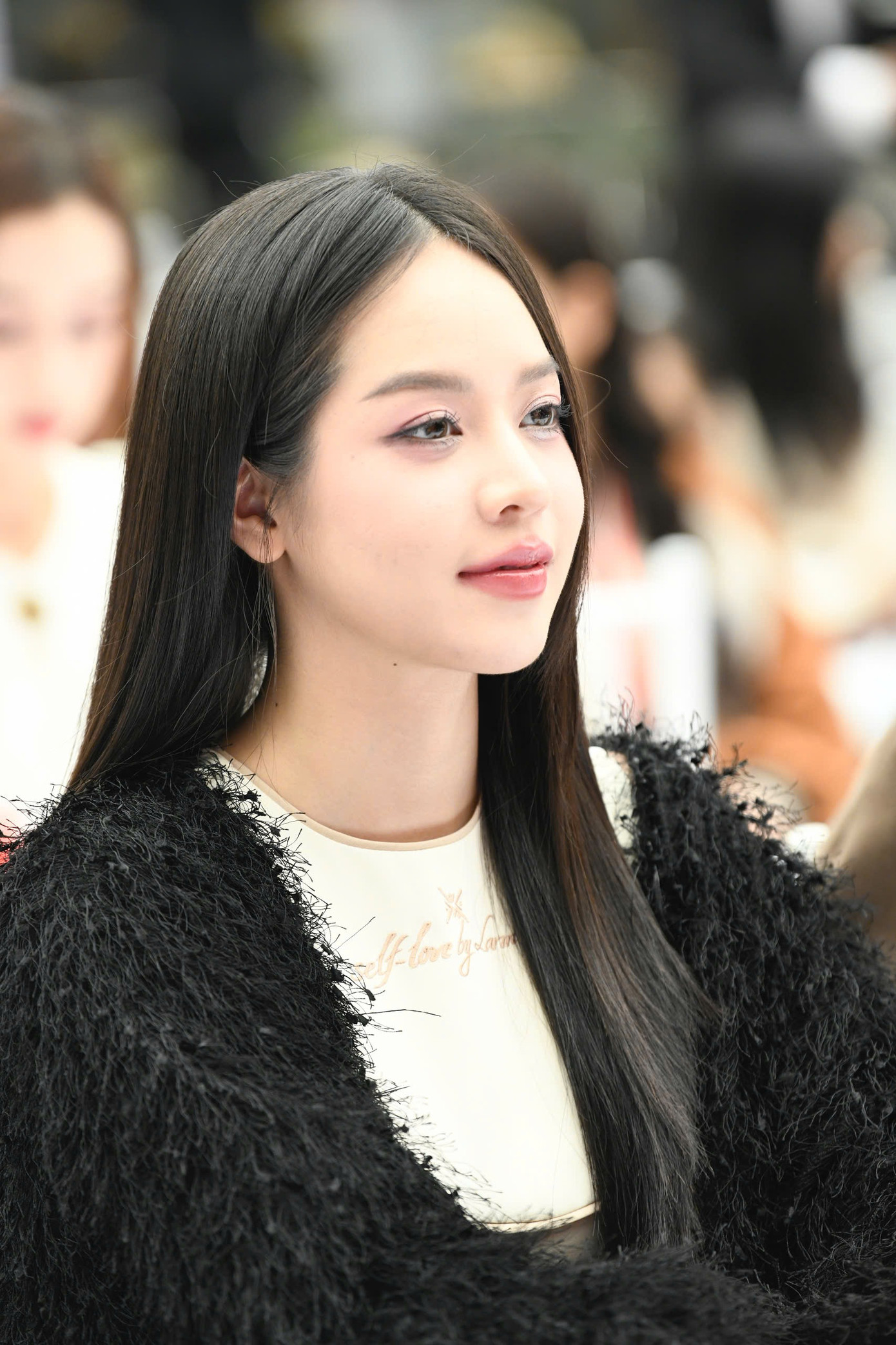 Hoa hậu Việt Nam 2022 cho biết cô đã trấn an tinh thần để vượt qua nỗi sợ kim tiêm. Hoa hậu Việt Nam 2022 cho biết cô đã trấn an tinh thần để vượt qua nỗi sợ kim tiêm.