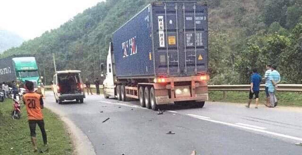 'Hung thần xa lộ' du ký ảnh 1