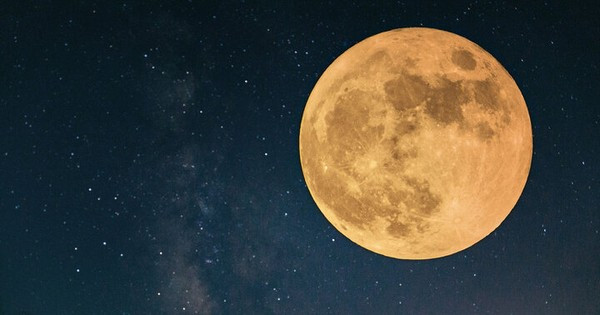 Siêu trăng tháng 2 trùng vào dịp lễ Valentine.