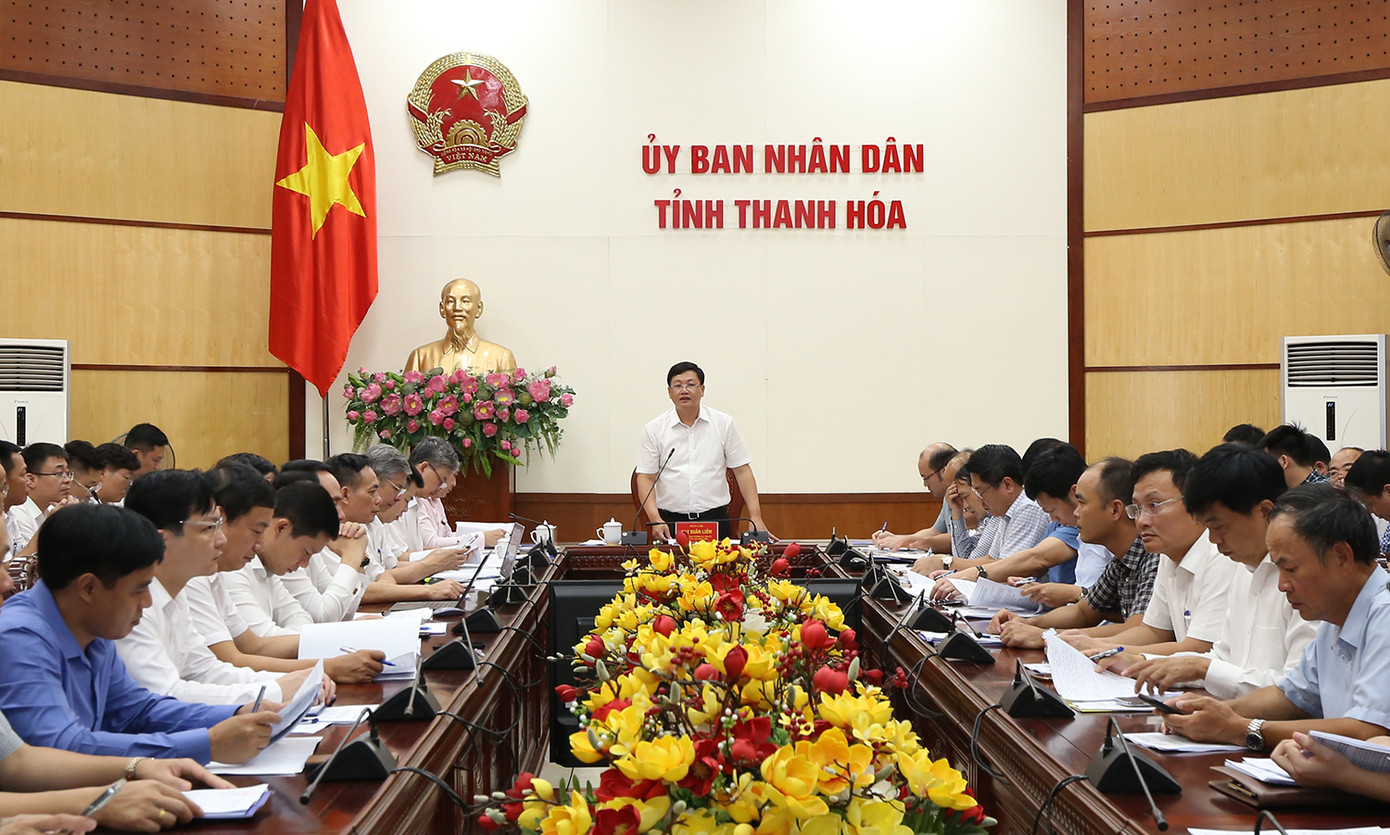 Phó Chủ tịch UBND tỉnh Thanh Hóa Mai Xuân Liêm phát biểu chỉ đạo tại buổi làm việc
