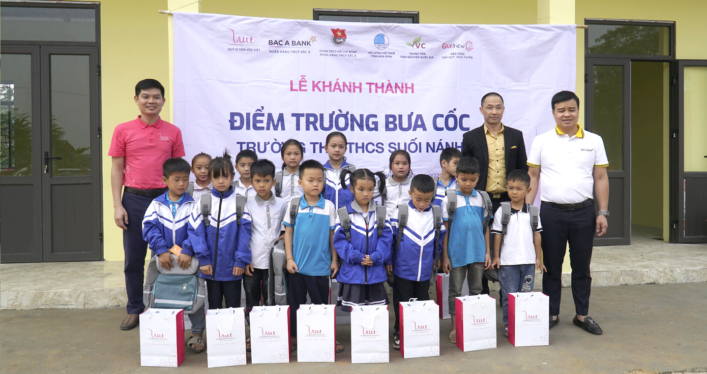 Con đường đến trường từ nay sẽ gần hơn cho các em học sinh và phụ huynh