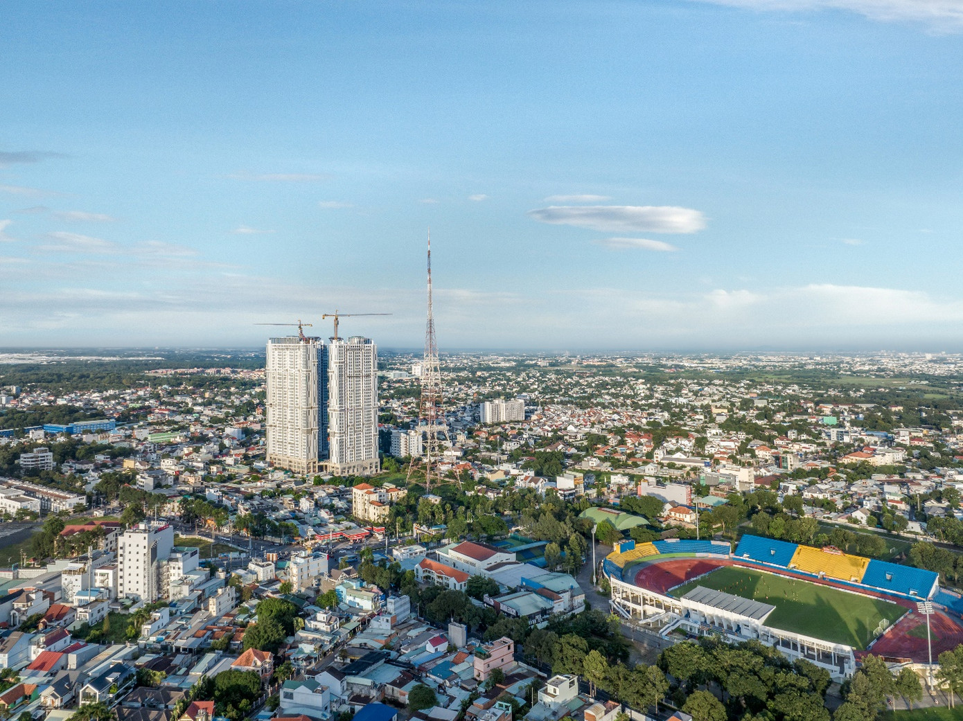 Mua nhà trung tâm, sở hữu vô vàn tiện ích trong “một nốt nhạc”. Mua nhà trung tâm, sở hữu vô vàn tiện ích trong “một nốt nhạc”.