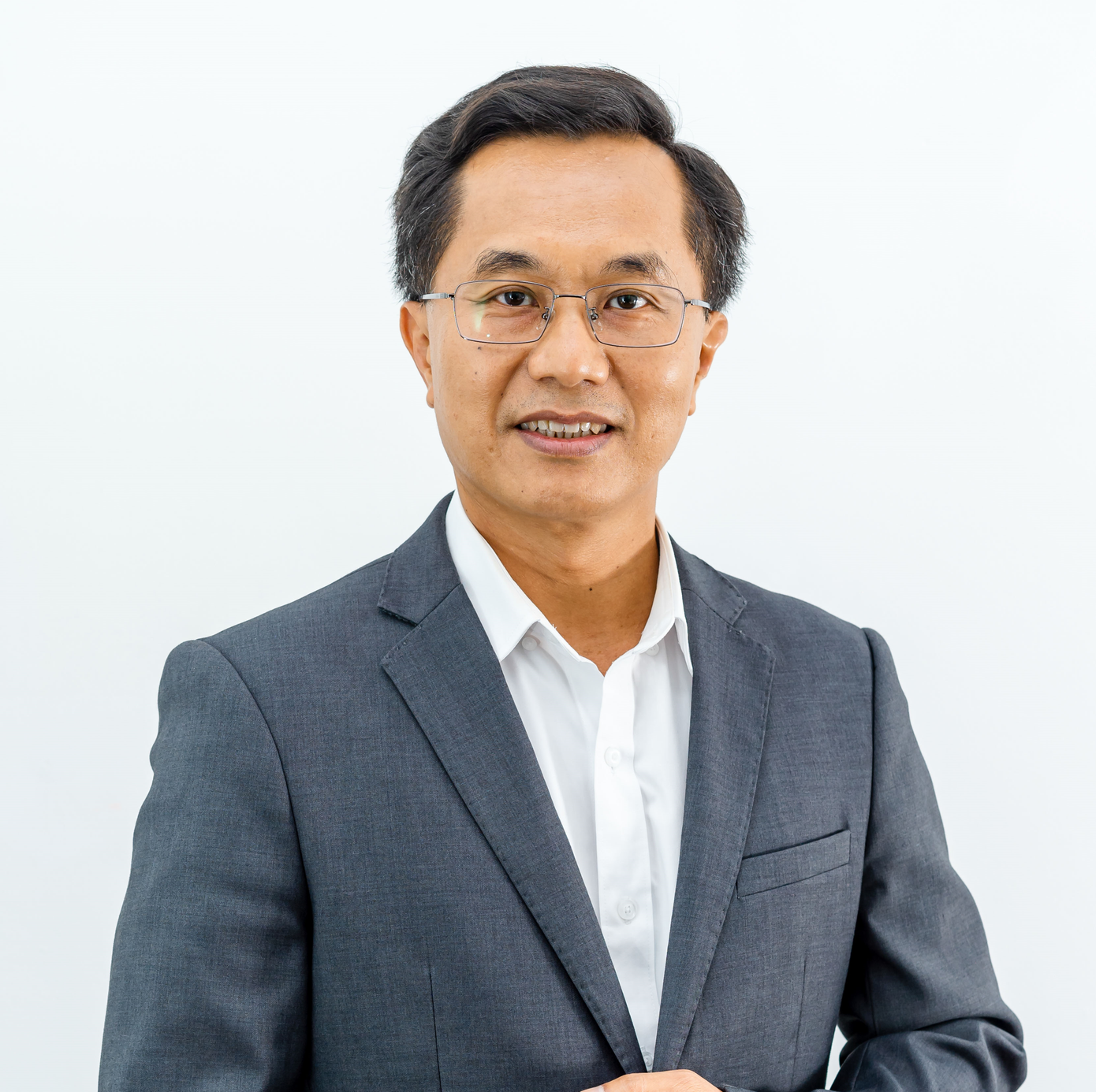 Ông Lê Hữu Bình - Giám đốc Tài chính Cấp Cao Jabil Ông Lê Hữu Bình - Giám đốc Tài chính Cấp Cao Jabil