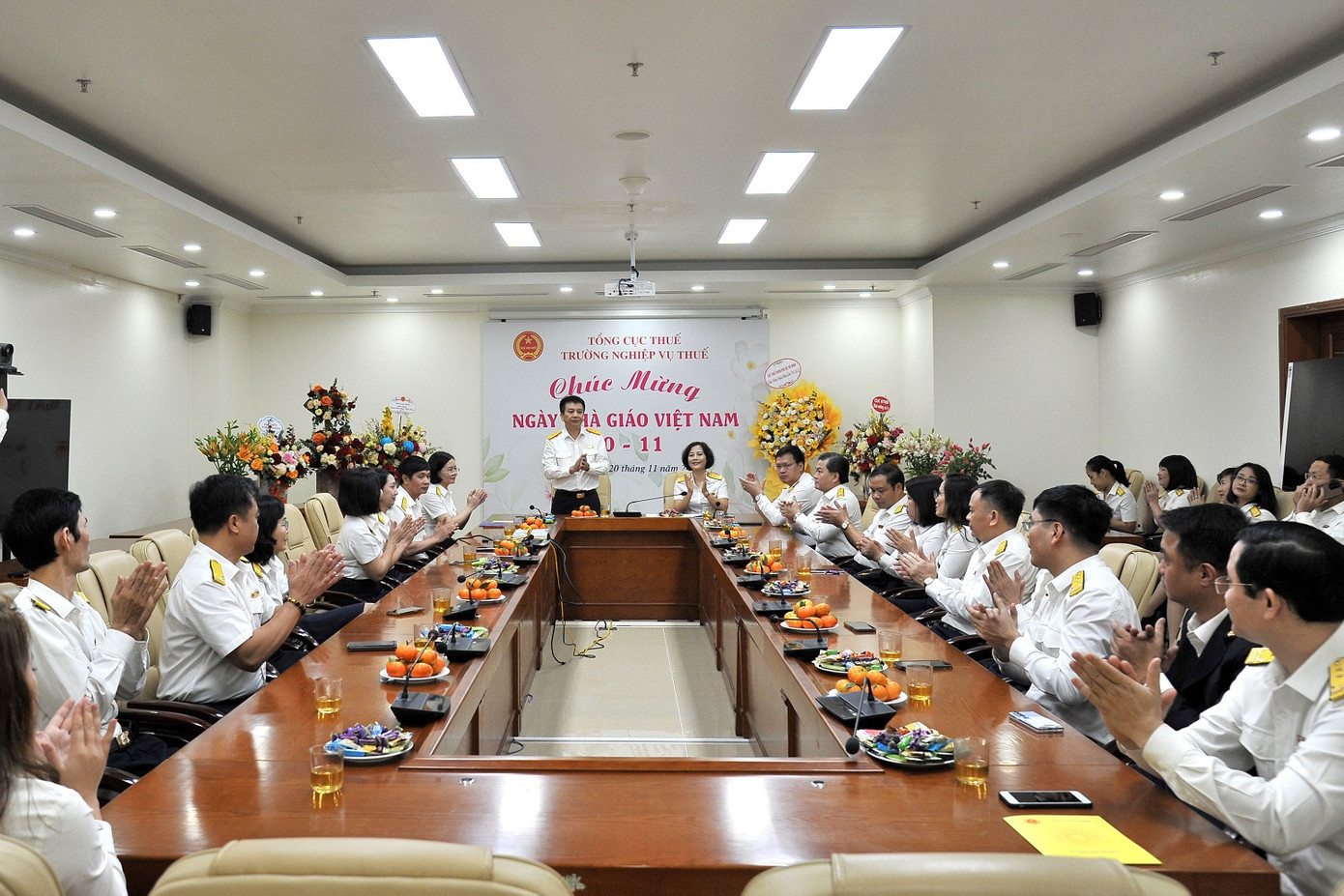 Giám đốc Tào Thị Hoàng Anh khẳng định sự quan tâm của Lãnh đạo Tổng cục là nguồn động viên kịp thời đối với tập thể cán bộ, viên chức và các giảng viên Nhà trường Giám đốc Tào Thị Hoàng Anh khẳng định sự quan tâm của Lãnh đạo Tổng cục là nguồn động viên kịp thời đối với tập thể cán bộ, viên chức và các giảng viên Nhà trường