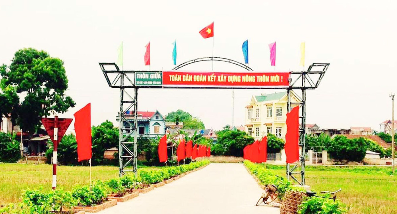 Thời gian qua, huyện Lạng Giang đã có nhiều kết quả tích cực trong việc thu gom rác thải sinh hoạt Thời gian qua, huyện Lạng Giang đã có nhiều kết quả tích cực trong việc thu gom rác thải sinh hoạt