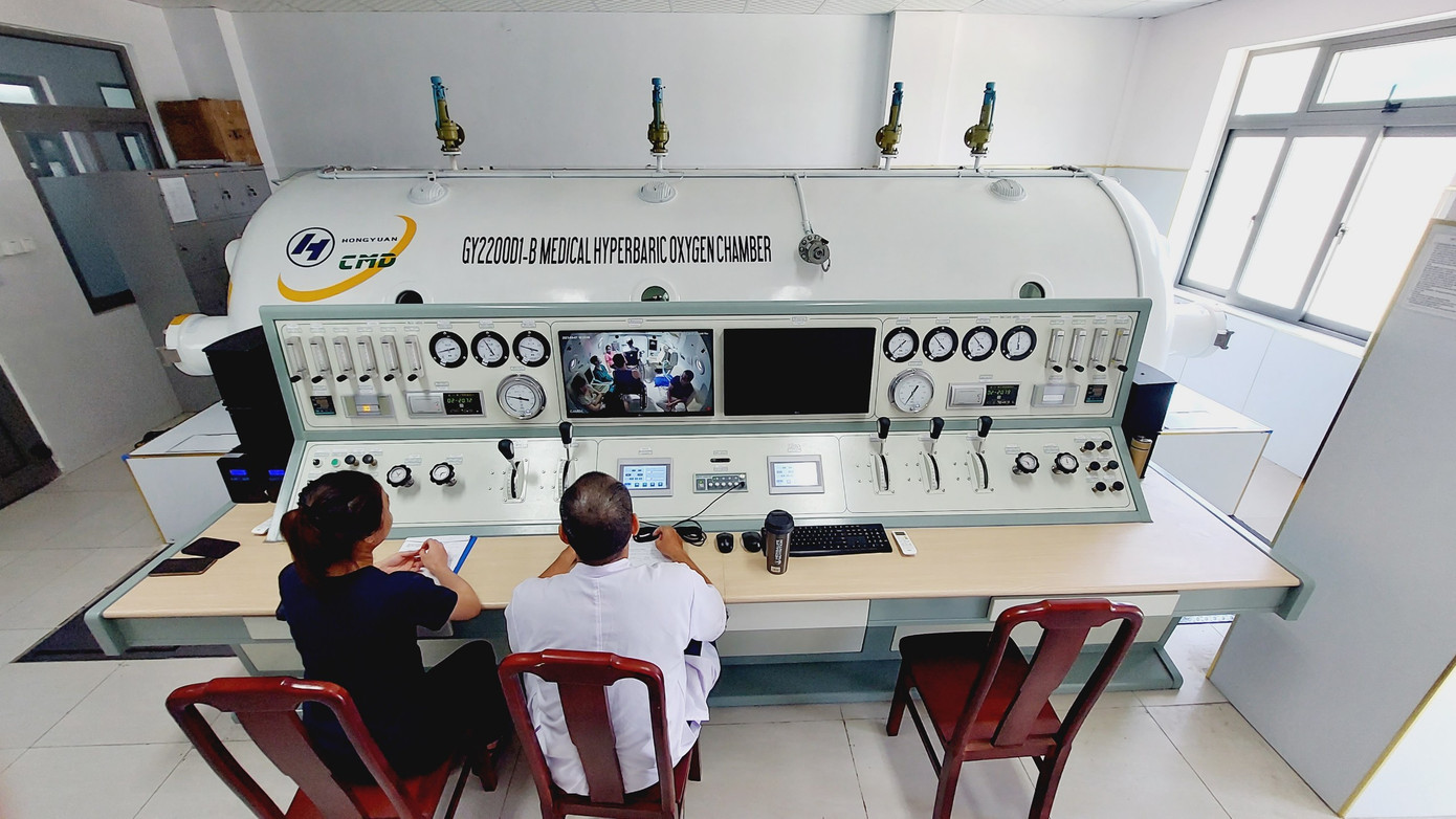 Hệ thống Oxy cao áp buồng đa hiện đại tại bệnh viện Hệ thống Oxy cao áp buồng đa hiện đại tại bệnh viện