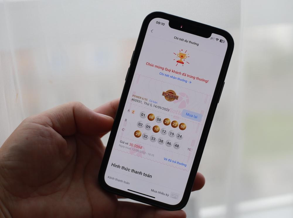 Mua các sản phẩm xổ số tự chọn của Vietlott qua điện thoại đã trở thành một thói quen của nhiều người chơi