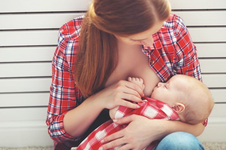 Những ngày mẹ cho con bú là thủ phạm suy giảm libido.