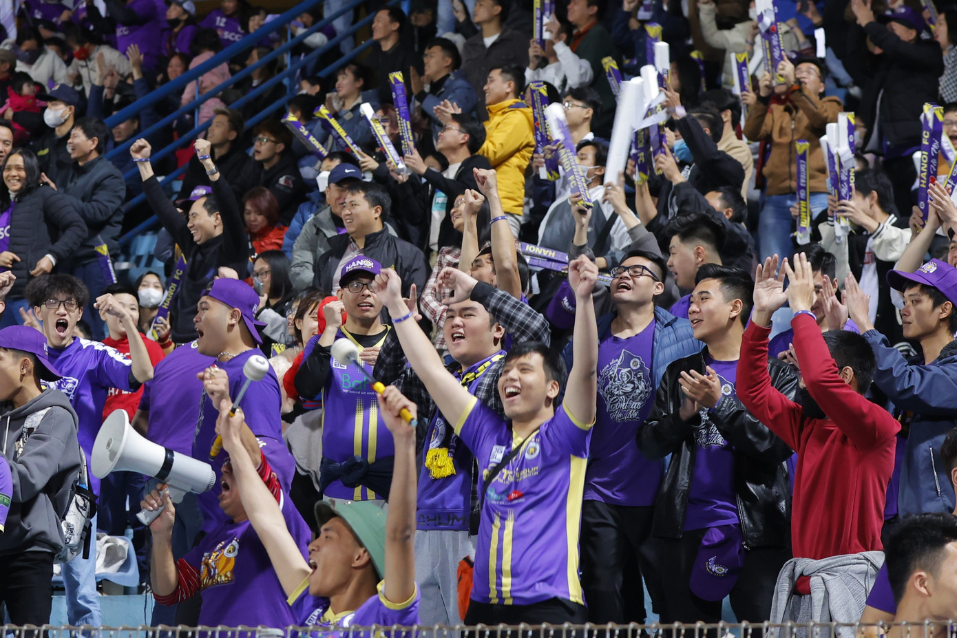 Đánh bại CLB Hải Phòng, CLB Hà Nội giành nhiều Siêu cúp bóng đá nhất Việt Nam ảnh 63 Đánh bại CLB Hải Phòng, CLB Hà Nội giành nhiều Siêu cúp bóng đá nhất Việt Nam ảnh 63