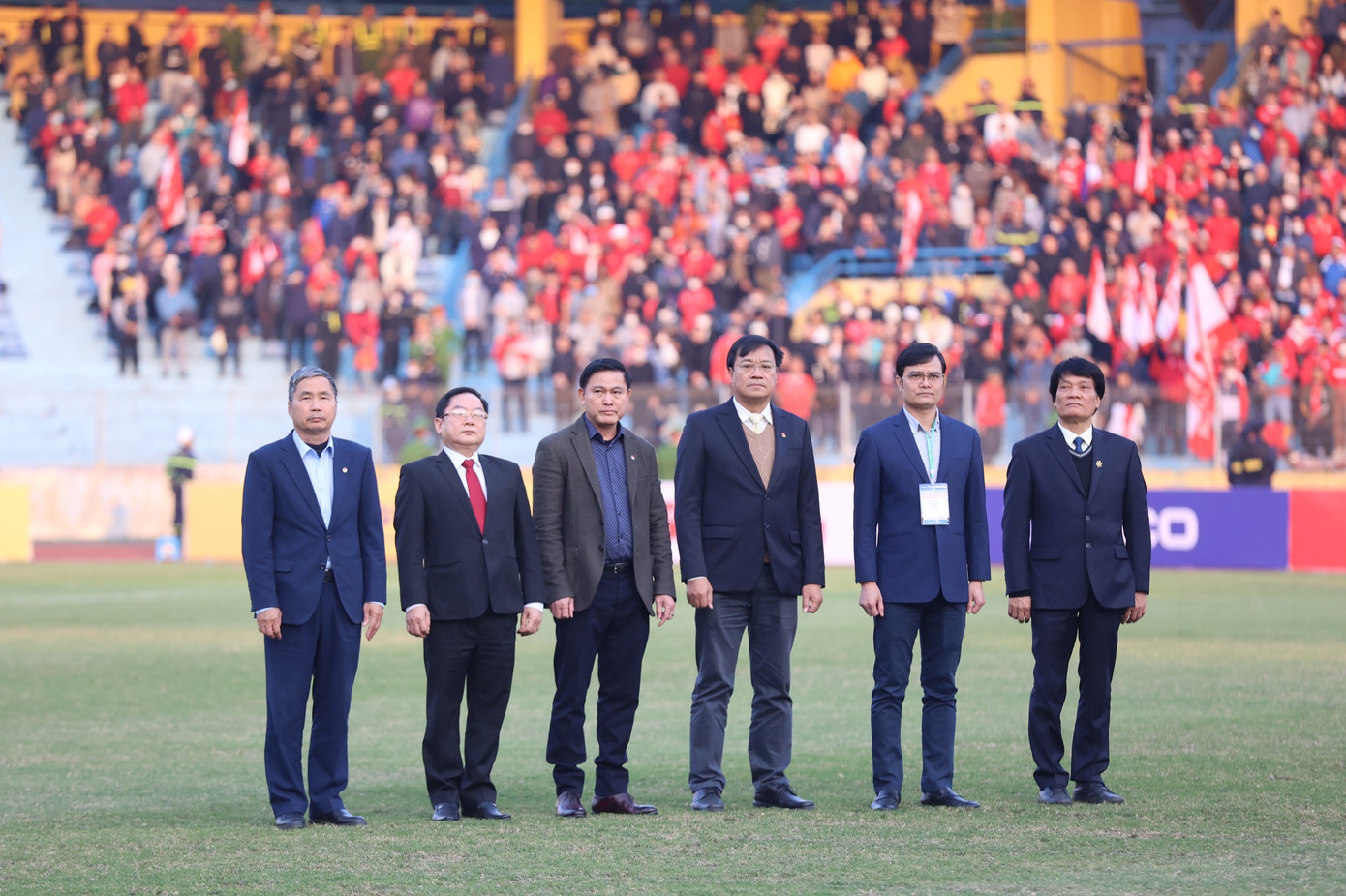 Đánh bại CLB Hải Phòng, CLB Hà Nội giành nhiều Siêu cúp bóng đá nhất Việt Nam ảnh 13 Đánh bại CLB Hải Phòng, CLB Hà Nội giành nhiều Siêu cúp bóng đá nhất Việt Nam ảnh 13