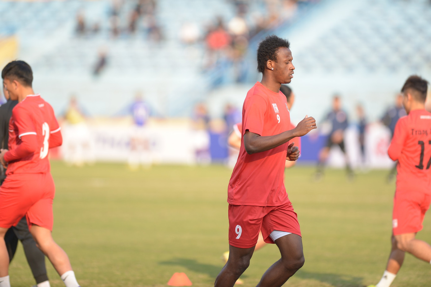 Mọi ngả đường đều dẫn tới Sân vận động Hàng Đẫy ảnh 38