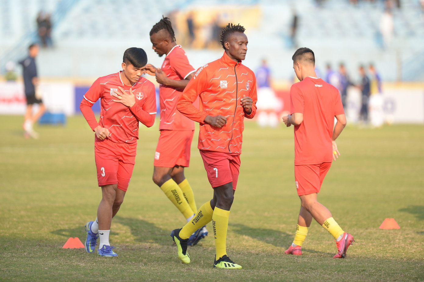 Mọi ngả đường đều dẫn tới Sân vận động Hàng Đẫy ảnh 36