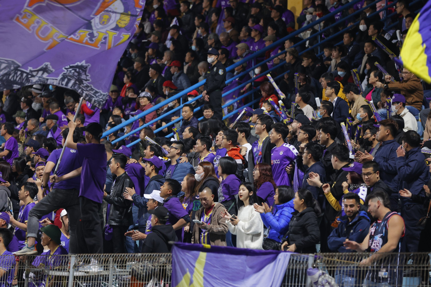 Đánh bại CLB Hải Phòng, CLB Hà Nội giành nhiều Siêu cúp bóng đá nhất Việt Nam ảnh 64 Đánh bại CLB Hải Phòng, CLB Hà Nội giành nhiều Siêu cúp bóng đá nhất Việt Nam ảnh 64