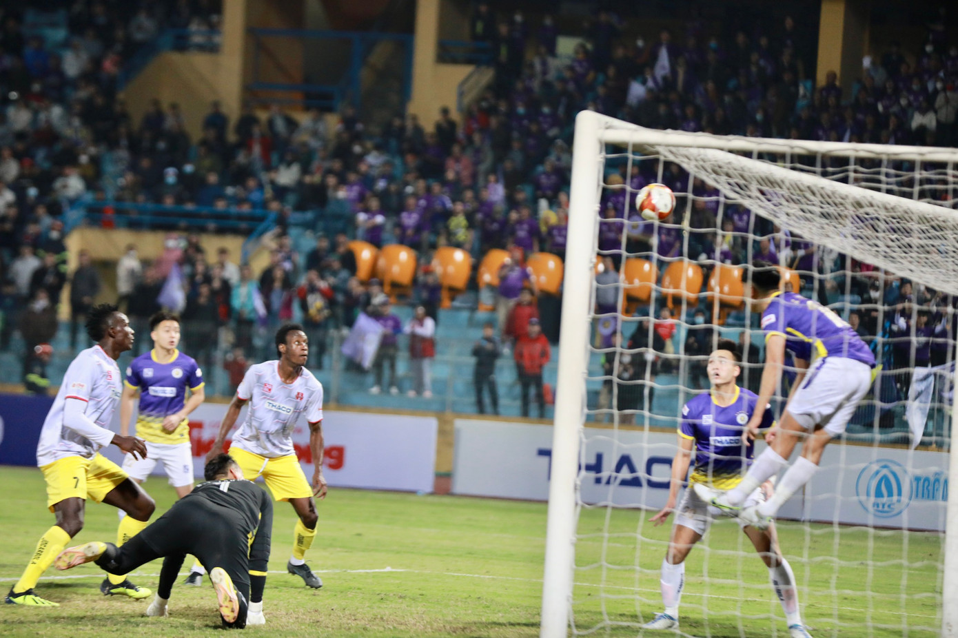 Đánh bại CLB Hải Phòng, CLB Hà Nội giành nhiều Siêu cúp bóng đá nhất Việt Nam ảnh 60 Đánh bại CLB Hải Phòng, CLB Hà Nội giành nhiều Siêu cúp bóng đá nhất Việt Nam ảnh 60