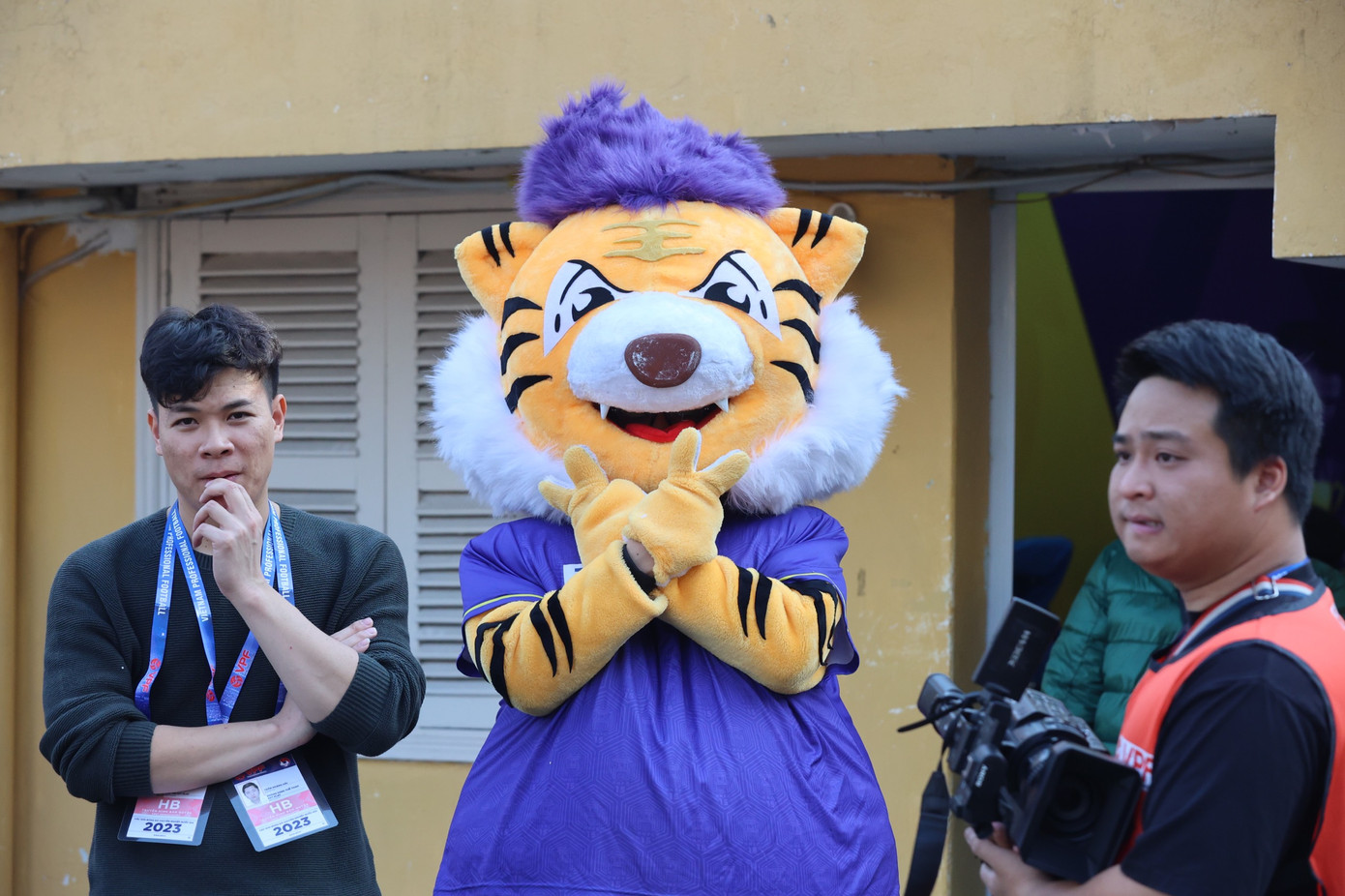 Mọi ngả đường đều dẫn tới Sân vận động Hàng Đẫy ảnh 15