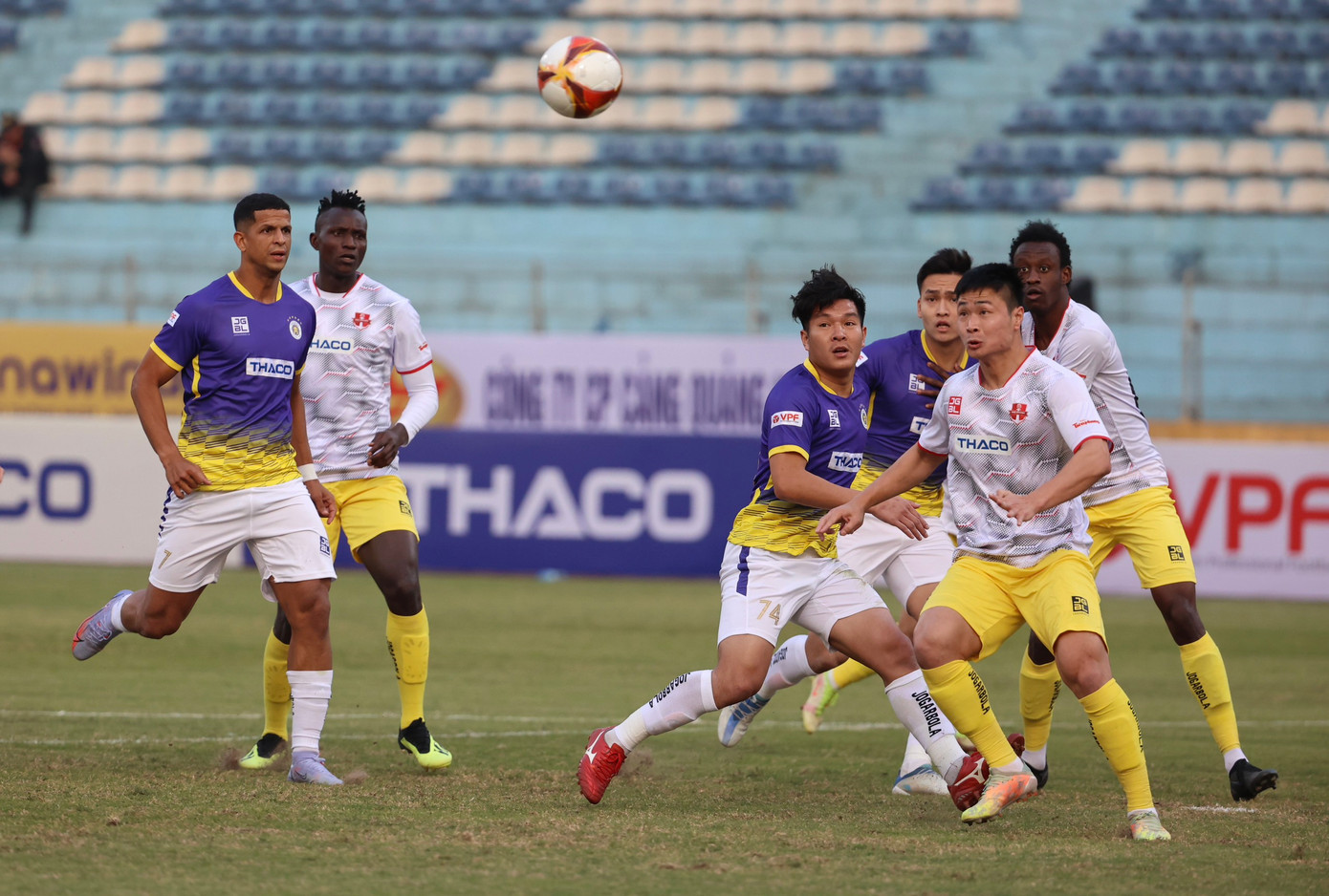 Đánh bại CLB Hải Phòng, CLB Hà Nội giành nhiều Siêu cúp bóng đá nhất Việt Nam ảnh 21 Đánh bại CLB Hải Phòng, CLB Hà Nội giành nhiều Siêu cúp bóng đá nhất Việt Nam ảnh 21