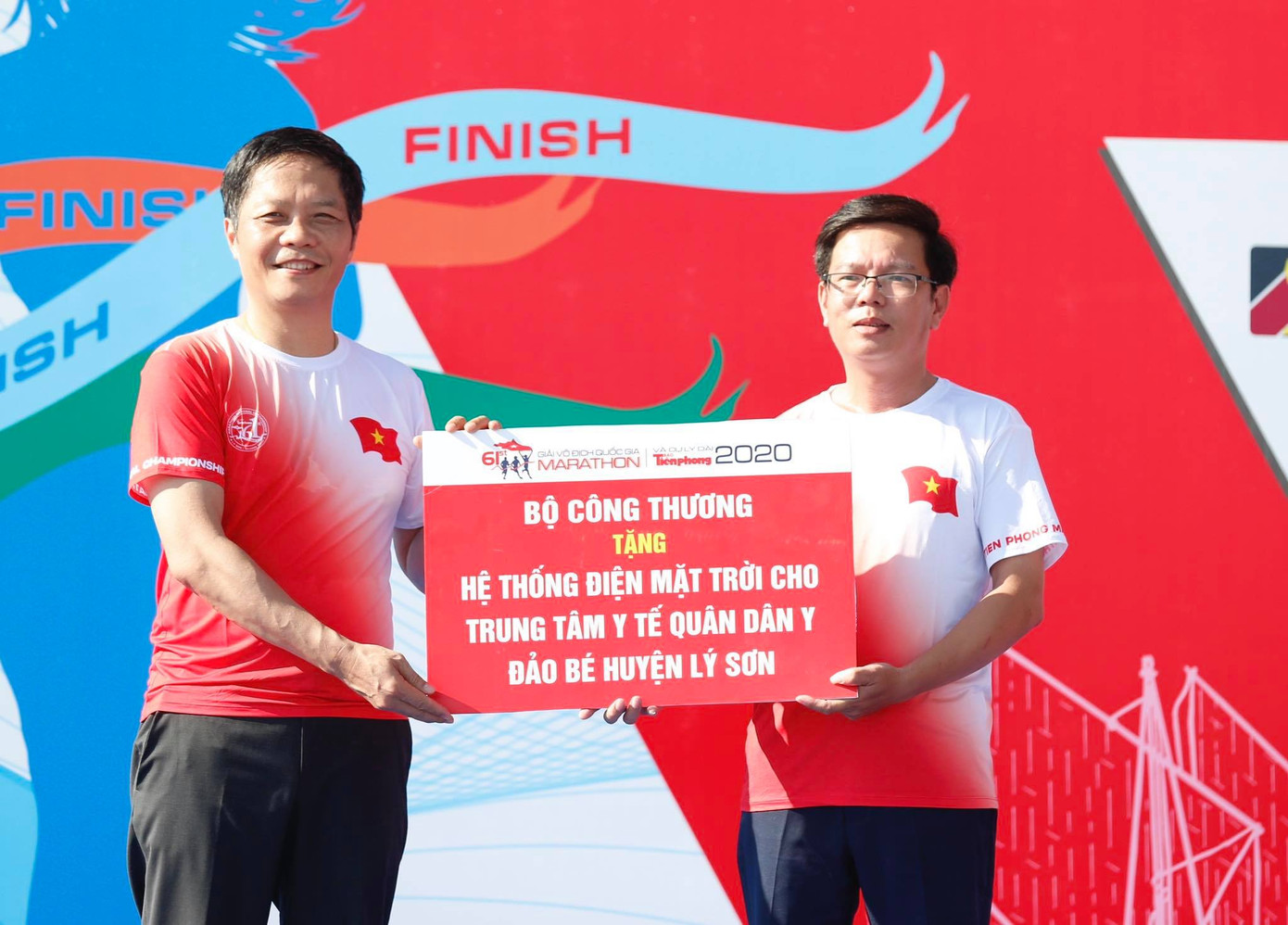 Tiền Phong Marathon 2020: Những ngôi vô địch xứng đáng ảnh 28
