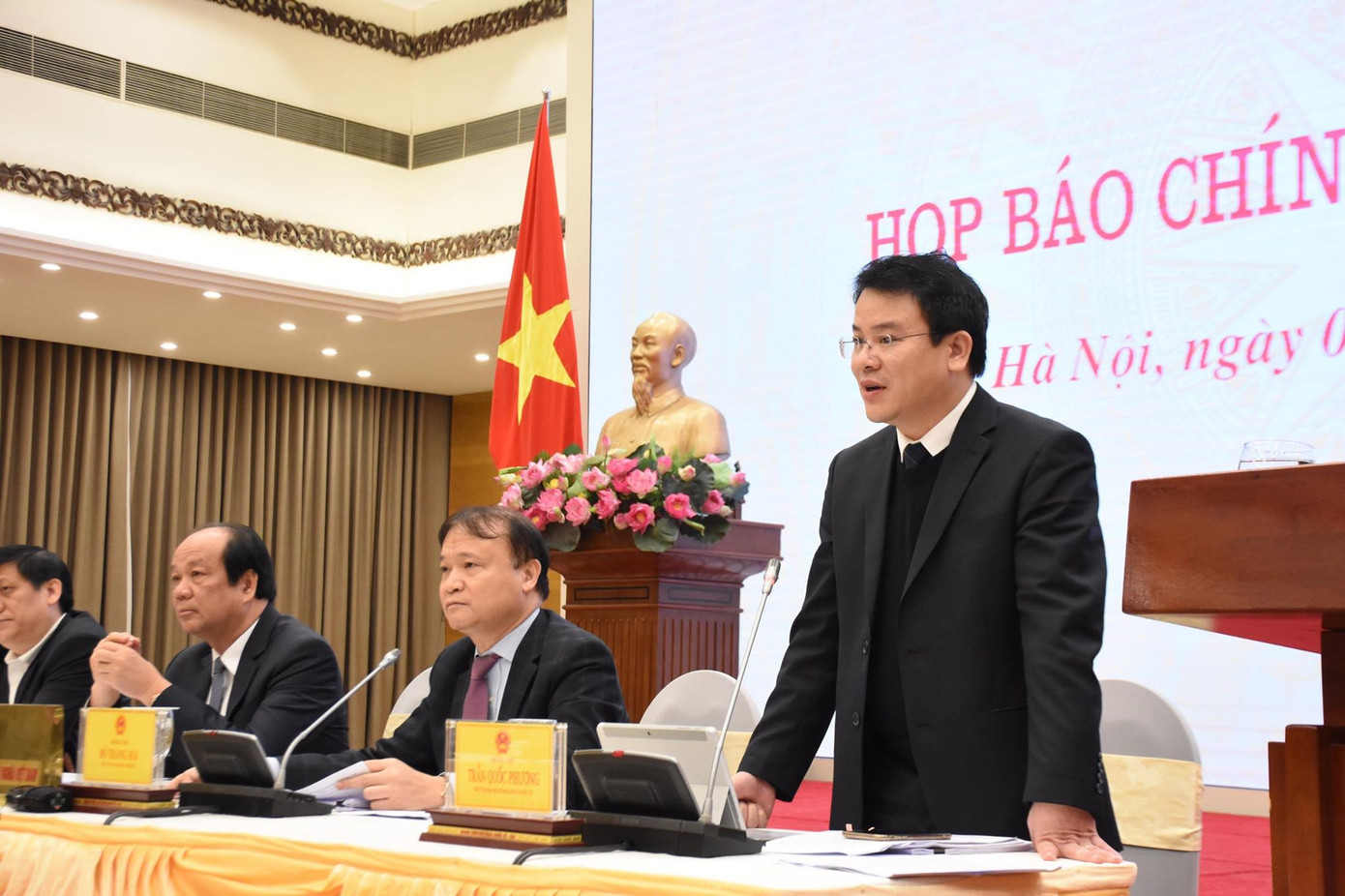 Có thể cho học sinh nghỉ học thêm 1, 2 tuần để phòng dịch corona ảnh 6