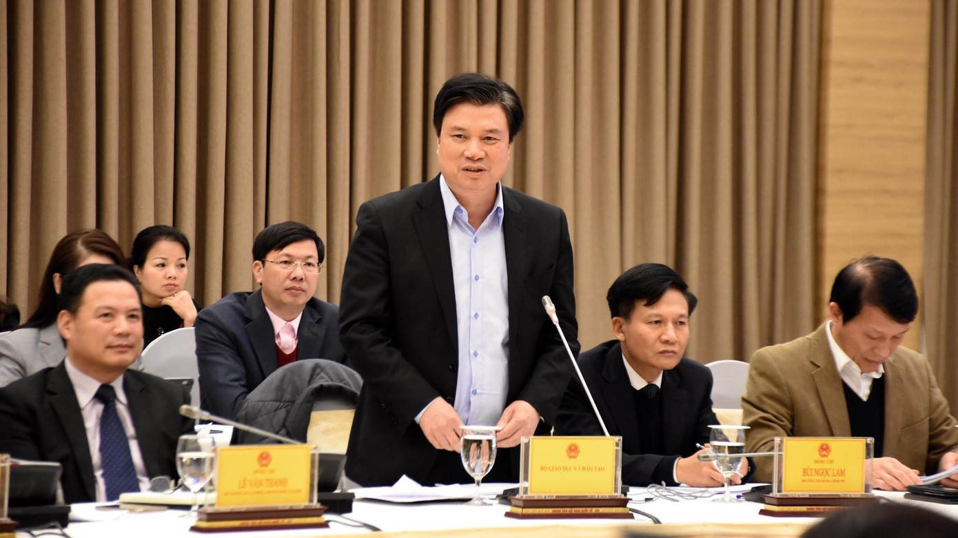 Có thể cho học sinh nghỉ học thêm 1, 2 tuần để phòng dịch corona ảnh 1