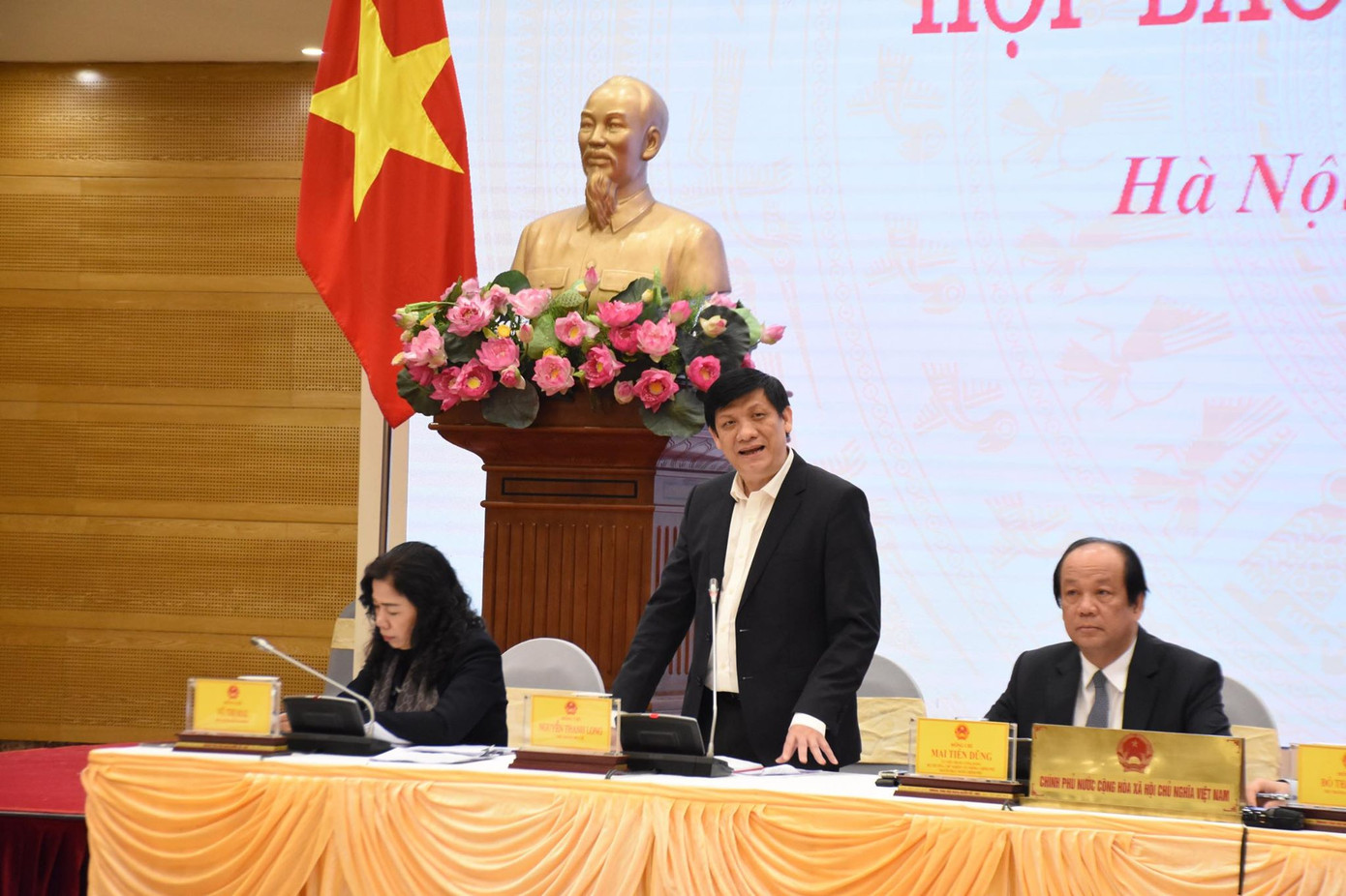 Có thể cho học sinh nghỉ học thêm 1, 2 tuần để phòng dịch corona ảnh 7