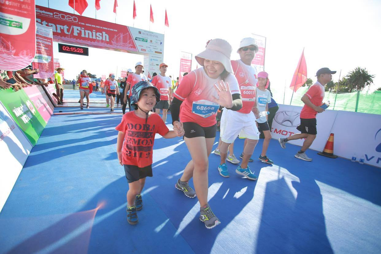 Tiền Phong Marathon 2020: Những ngôi vô địch xứng đáng ảnh 45