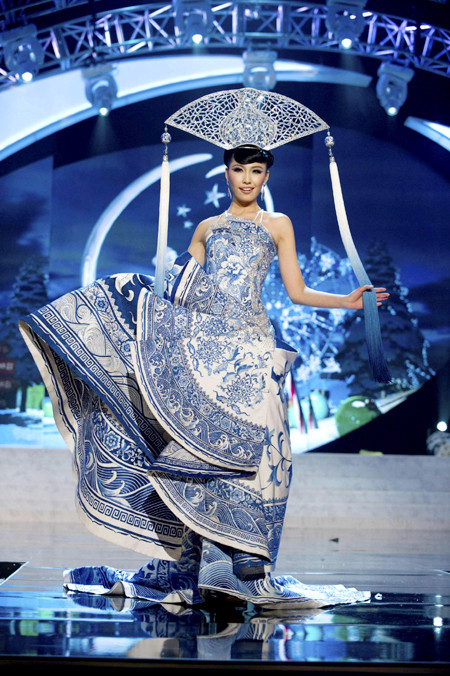 Top 2 Hoa hậu Trung Quốc Ji Dan Xu 