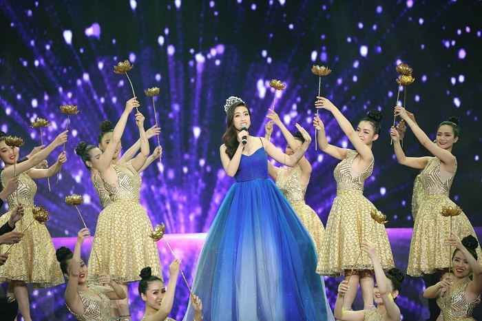 Gala 30 năm HHVN: Công bố top 3 Người đẹp thể thao ảnh 25