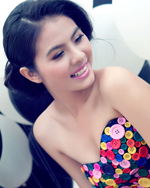 Hiện tại, Vân Trang vẫn phải tập trung sự nghiệp dẫu luôn mơ về mái ấm gia đình