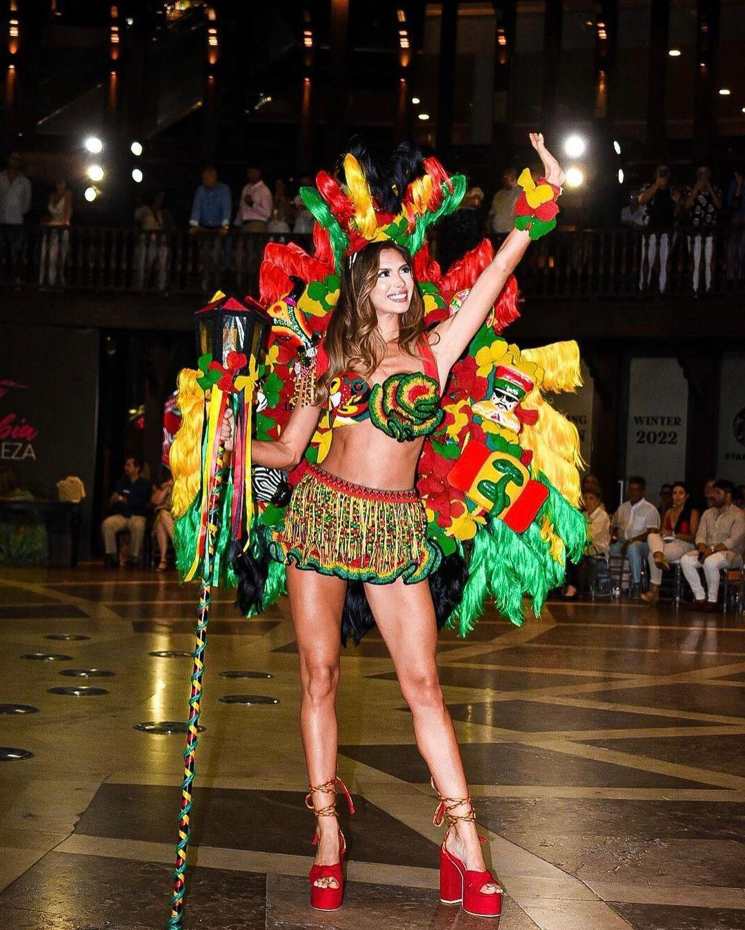 Señorita Colombia là cuộc thi nhan sắc lâu đời, uy tín và được yêu thích tại Colombia. Những người đẹp giành chiến thắng ở cuộc thi này đều được cử tham dự các cuộc thi nhan sắc lớn nhất thế giới. Trong suốt quá trình tham dự Señorita Colombia 2022-2023, Sofia Osio Luna luôn chứng tỏ là ứng viên nặng ký với những màn trình diễn chuyên nghiệp và tỏa sáng.