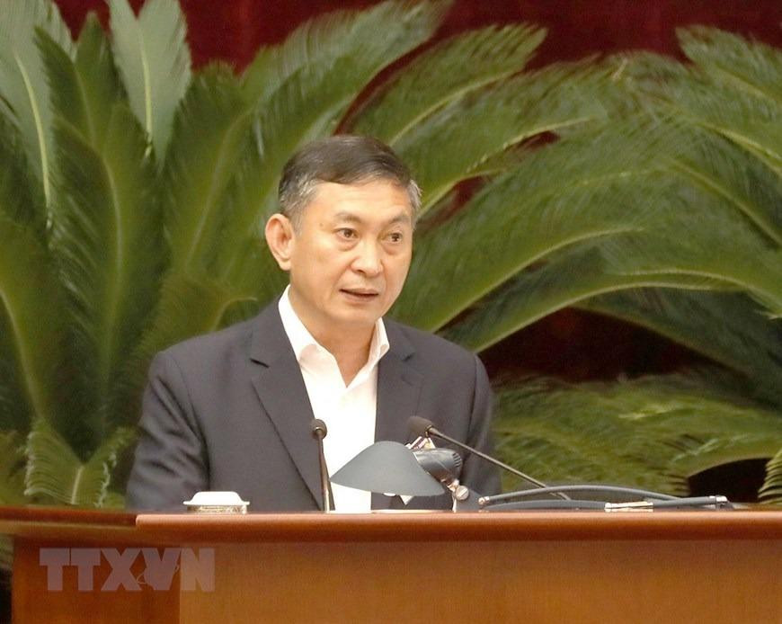 Ông Lê Khánh Toàn, Phó Chánh Văn phòng Trung ương trình bày báo cáo tại hội nghị. (Ảnh: Phương Hoa/TTXVN)