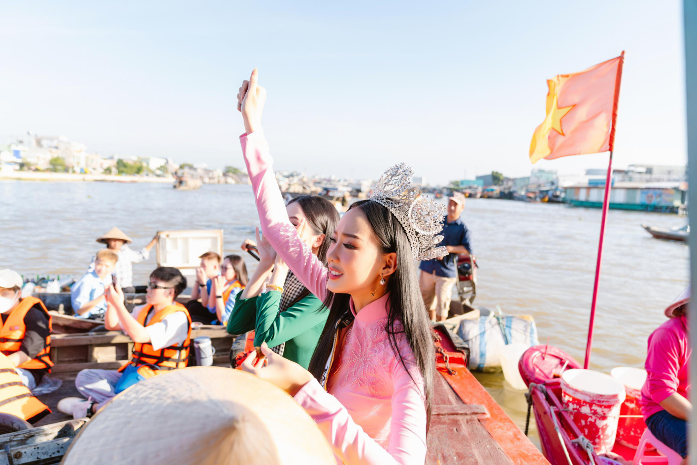 Bảo Ngọc mong muốn sau chuyến homecoming của mình tại chợ nổi Cái Răng Cần Thơ, quê hương cô được nhiều người biết đến về lối sống, các món ăn độc lạ được bày bán trên sông và đưa hình ảnh con người Việt Nam đầy tình yêu và mến khách đến với bạn bè thế giới.